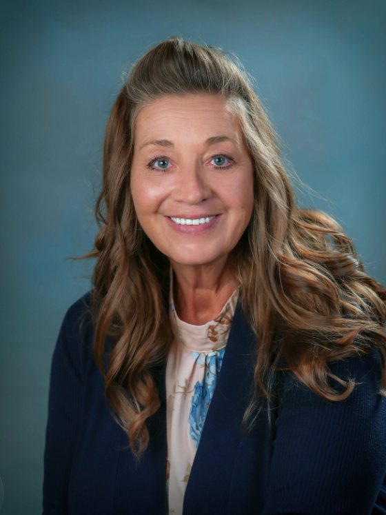 April Lagasse, Broker