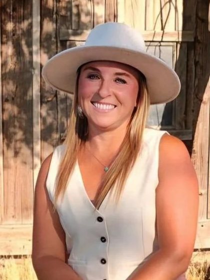 Michele Humphrey, Broker